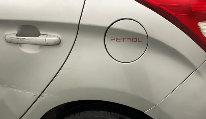 2011 Hyundai i20 SPORTZ 1.2, Petrol, Manual, 73,031 km, Left quarter panel - Minor scratches