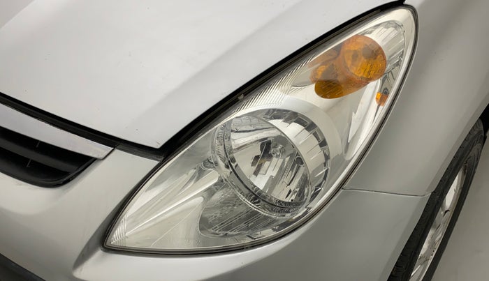 2011 Hyundai i20 SPORTZ 1.2, Petrol, Manual, 73,031 km, Left headlight - Minor scratches