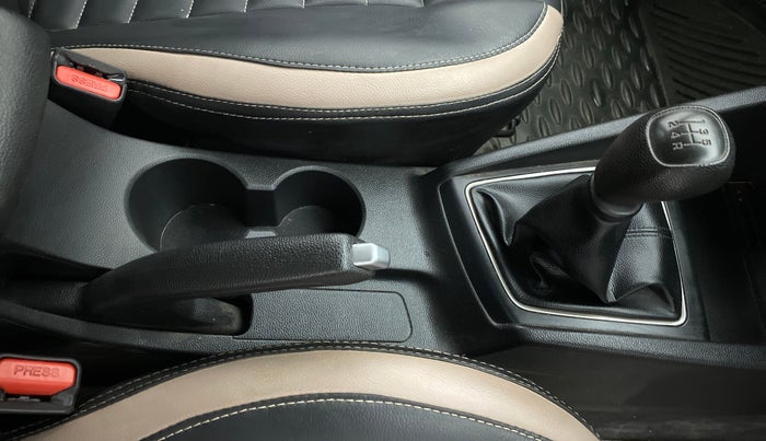 2017 Hyundai Elite i20 Magna Executive 1.2, Petrol, Manual, 36,171 km, Gear Lever