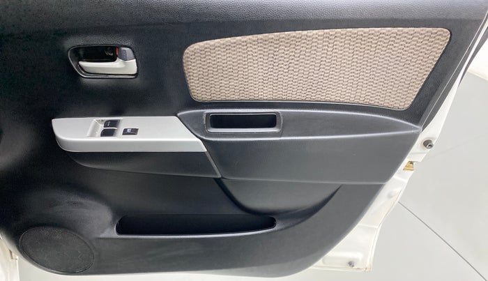 2014 Maruti Wagon R 1.0 LXI, Petrol, Manual, 40,677 km, Driver Side Door Panels Control