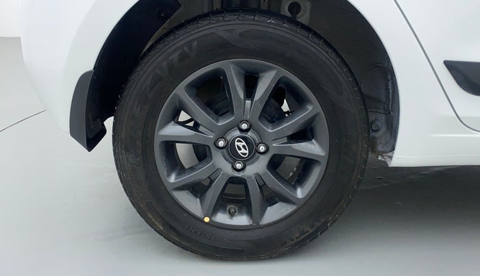 2019 Hyundai Elite i20 1.2 SPORTS PLUS VTVT, Petrol, Manual, 8,212 km, Right Rear Wheel