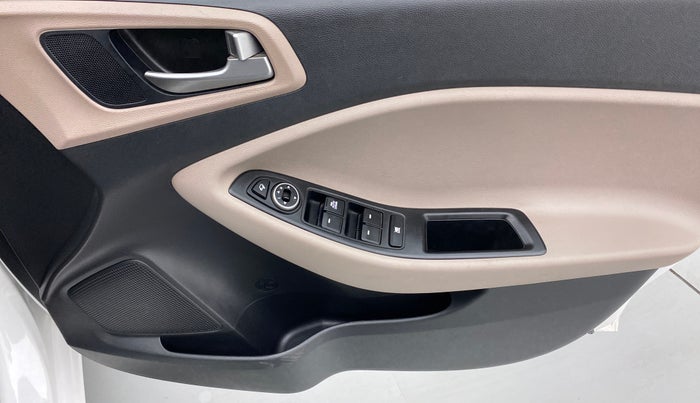 2018 Hyundai Elite i20 ASTA 1.2, Petrol, Manual, 11,334 km, Driver Side Door Panels Control