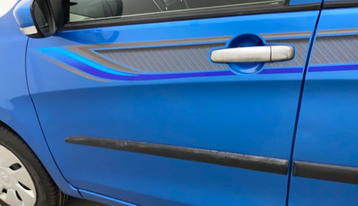 2017 Maruti Celerio ZXI, Petrol, Manual, 63,883 km, Front passenger door - Paint has faded