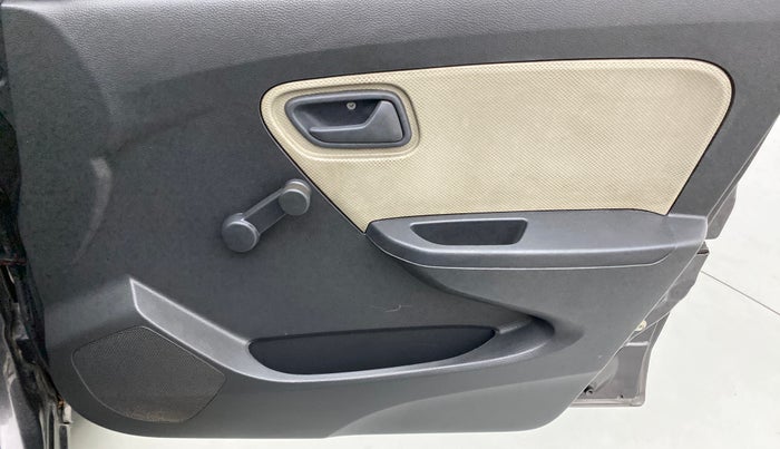2015 Maruti Alto K10 LXI CNG, CNG, Manual, 83,606 km, Driver Side Door Panels Control