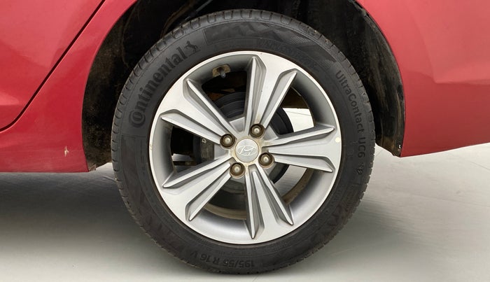 2017 Hyundai Verna 1.6 SX VTVT, Petrol, Manual, 25,935 km, Left Rear Wheel