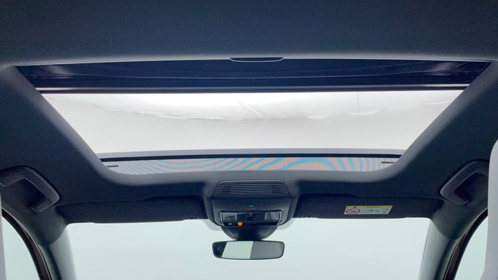 VOLKSWAGEN GOLF-Interior Sunroof/Moonroof