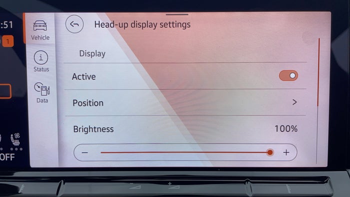 VOLKSWAGEN GOLF-Heads Up Display