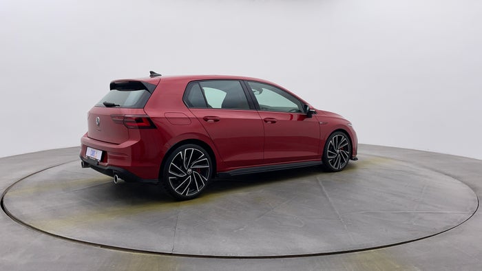 VOLKSWAGEN GOLF-Right Back Diagonal (45- Degree) View