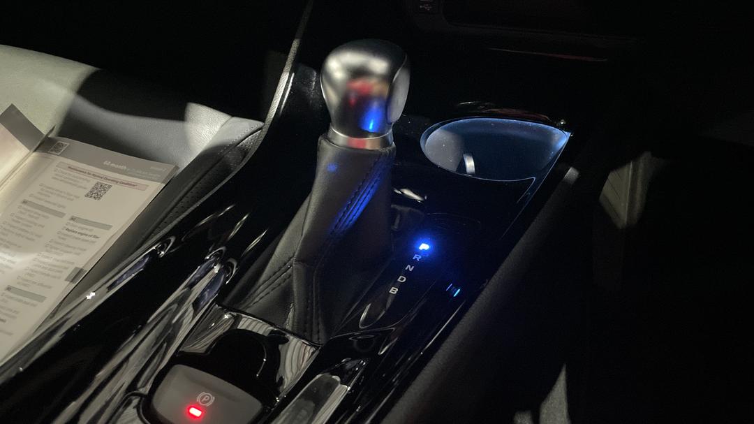 2022 Toyota C-HR Koba (2WD) Hybrid, Automatic, 61434 km, Gear Lever 