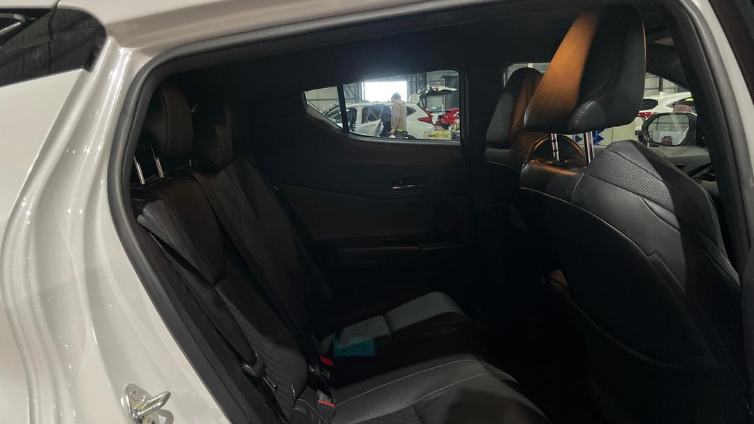2022 Toyota C-HR Koba (2WD) Hybrid, Automatic, 61434 km, Third Row Seats