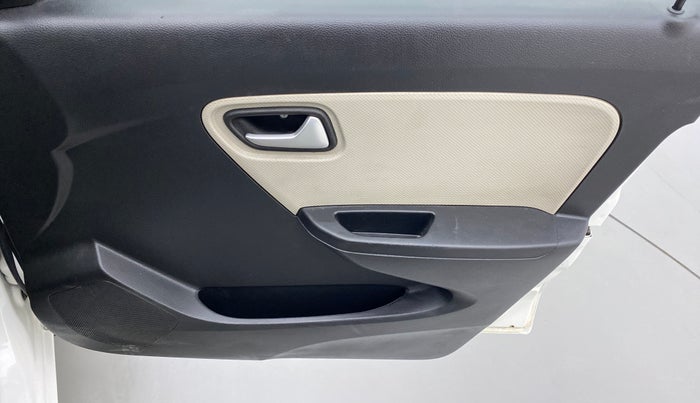 2020 Maruti Alto VXI, Petrol, Manual, 13,637 km, Driver Side Door Panels Control