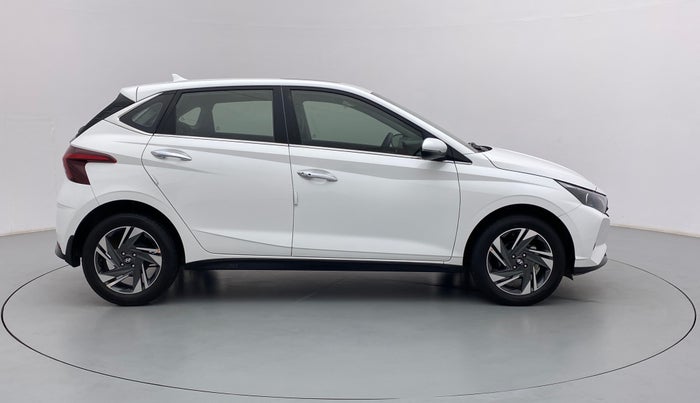 2021 Hyundai NEW I20 ASTA (O) 1.5 CRDI MT, Diesel, Manual, 10,383 km, Right Side View