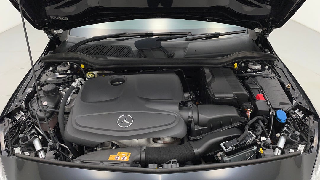 Open Bonnet (Engine)