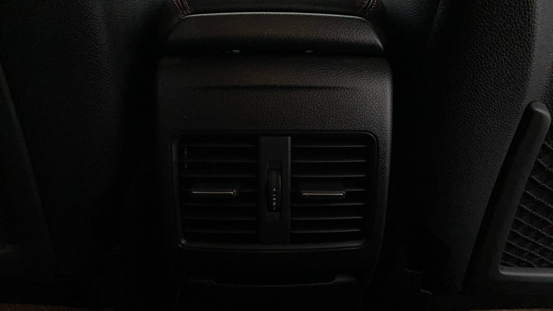 Rear A/C Vent