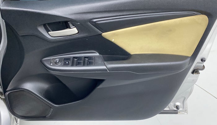 2016 Honda Jazz 1.2 S MT, Petrol, Manual, 34,085 km, Driver Side Door Panels Control