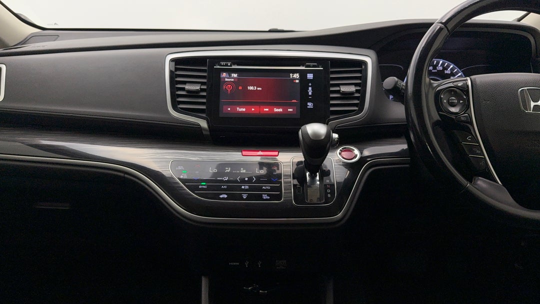 2015 Honda Odyssey Vti-l, Automatic, 70073 km, Center Console