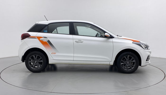 2020 Hyundai Elite i20 1.2 SPORTS PLUS VTVT, Petrol, Manual, 28,062 km, Right Side View