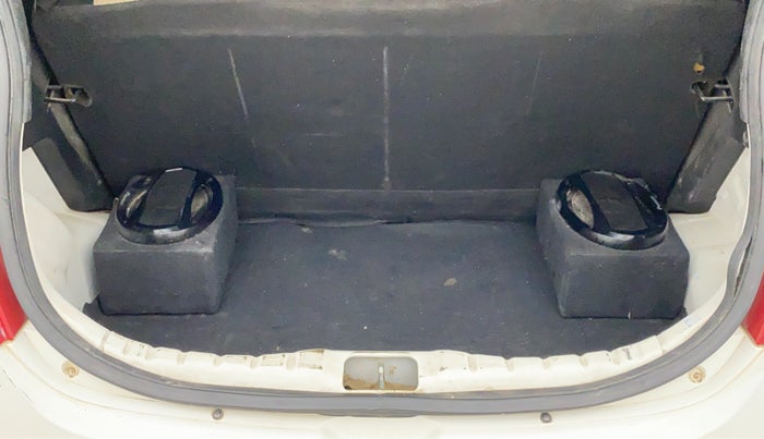 2014 Hyundai Eon ERA +, Petrol, Manual, 75,892 km, Dicky (Boot door) - Parcel tray missing