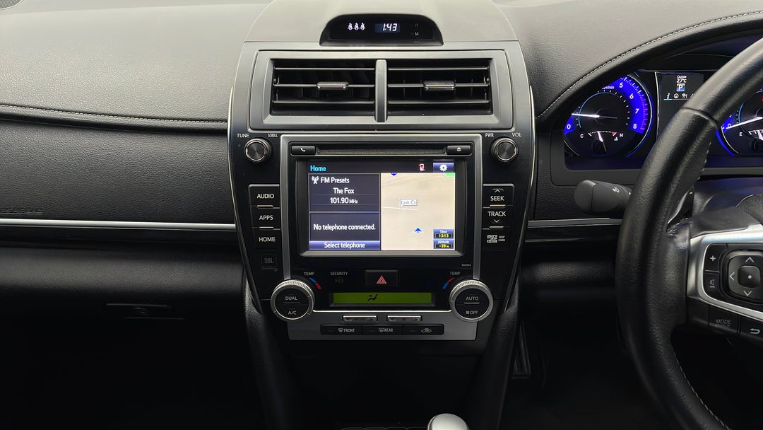 2016 Toyota Camry Atara Sl, Automatic, 85987 km, Center Console