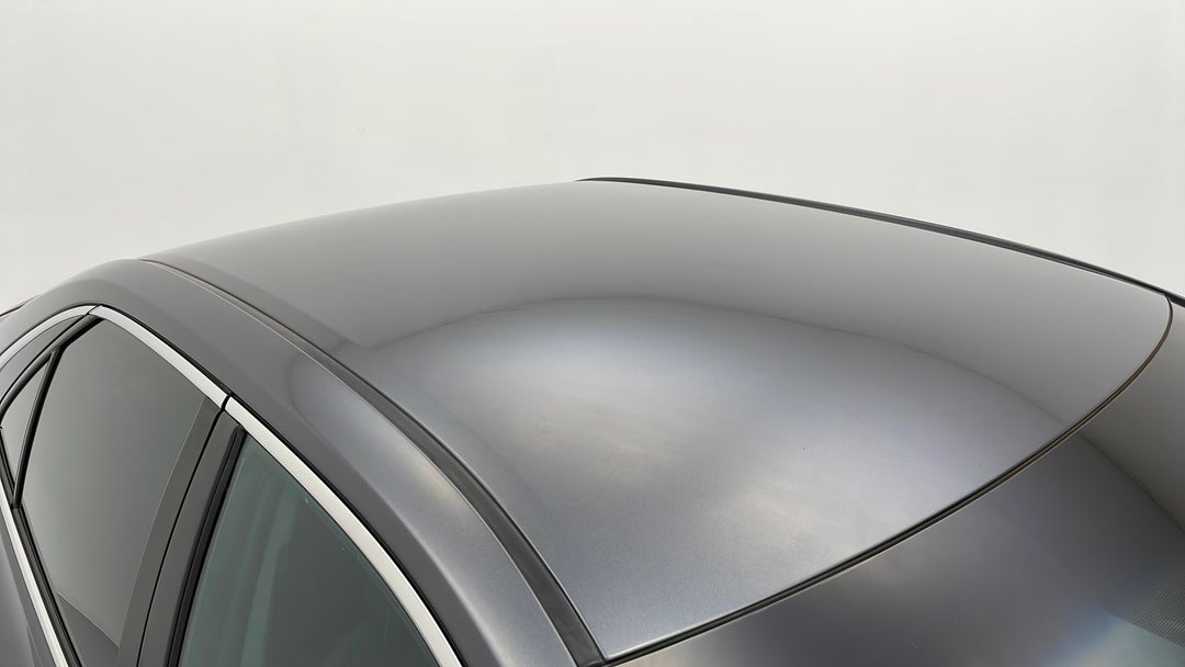 2016 Toyota Camry Atara Sl, Automatic, 85987 km, Roof/Sunroof View