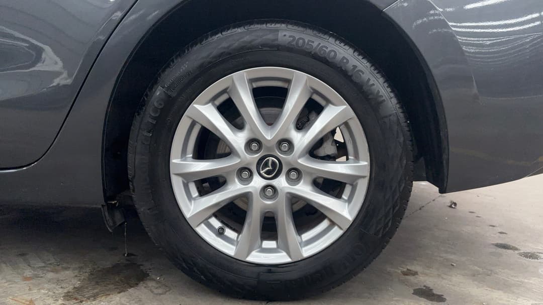 2016 Mazda 3 Maxx, Automatic, 130013 km, Left Rear Wheel