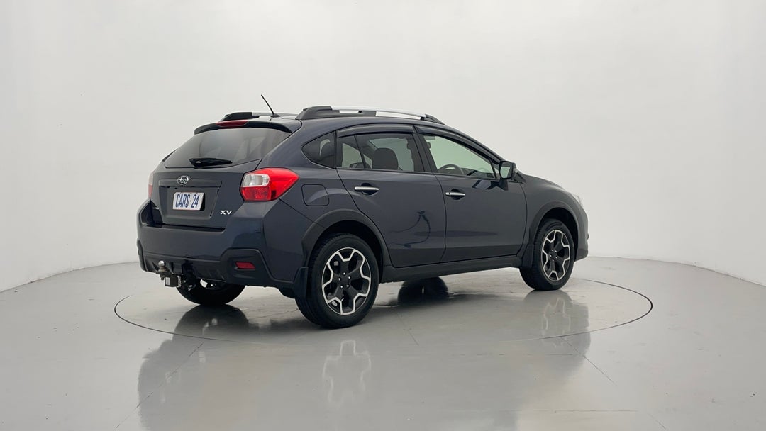 Right Back Diagonal (45- Degree) View