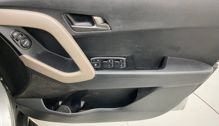 2016 Hyundai Creta SX PLUS 1.6 PETROL, Petrol, Manual, 94,971 km, Driver Side Door Panels Control