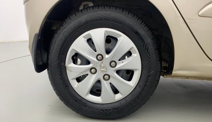2011 Hyundai i10 SPORTZ 1.2 KAPPA2, Petrol, Manual, 20,532 km, Right Rear Wheel