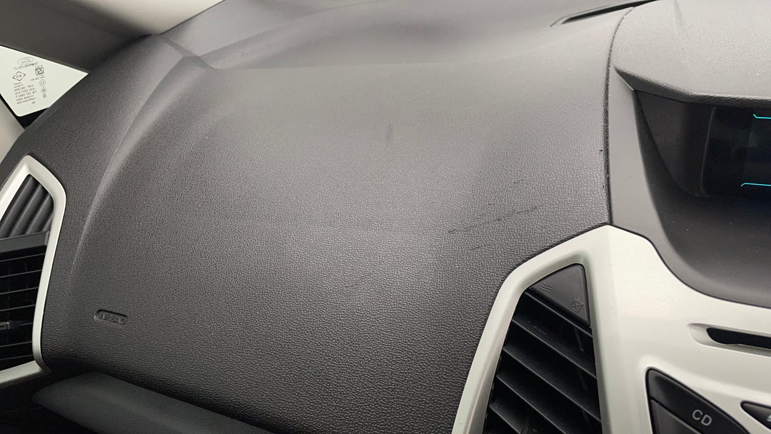 2014 Ford Ecosport Trend, Manual, 126986 km, Dashboard Scratch