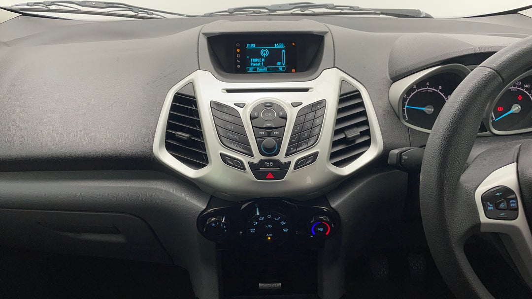 2014 Ford Ecosport Trend, Manual, 126986 km, Center Console