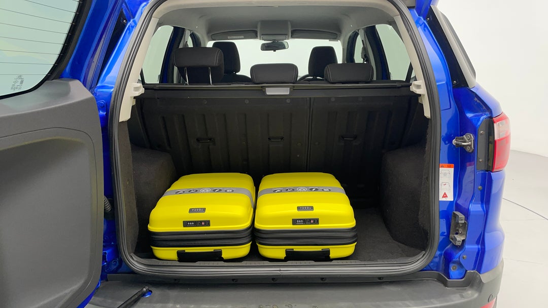 2014 Ford Ecosport Trend, Manual, 126986 km, Boot Inside View with Luggage