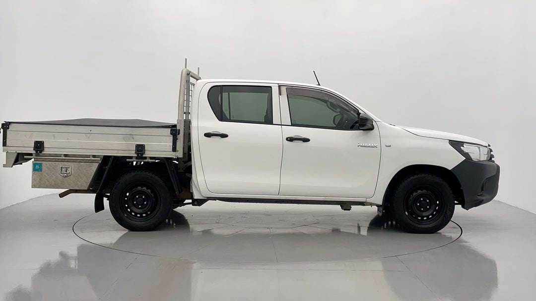 2019 Toyota Hilux Workmate, Automatic, 104249 km, Right Side View
