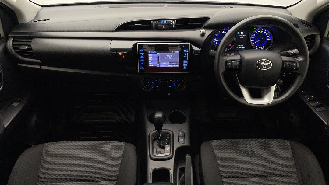 2019 Toyota Hilux Workmate, Automatic, 104249 km, Center Console