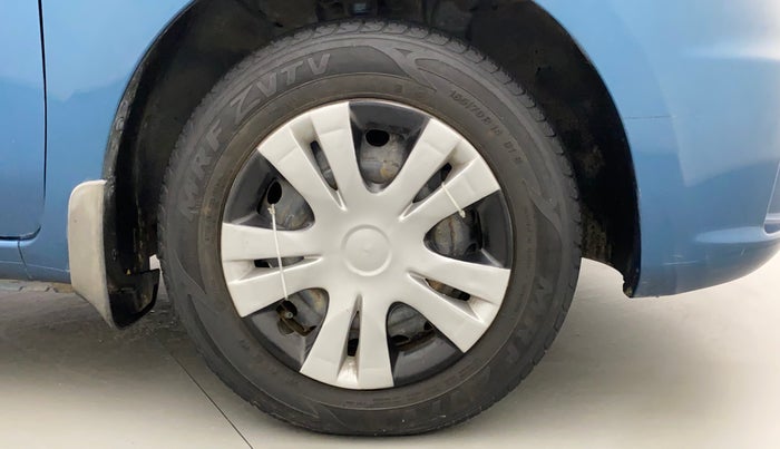 2019 Nissan Micra Active XV, Petrol, Manual, 21,131 km, Right Front Wheel