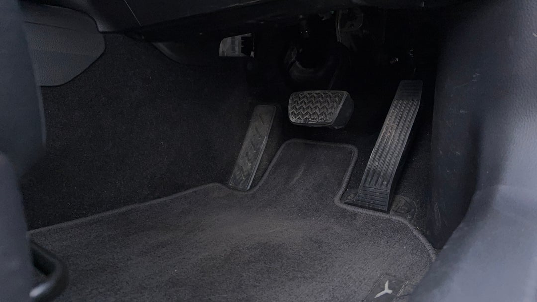 Pedals and Footmat