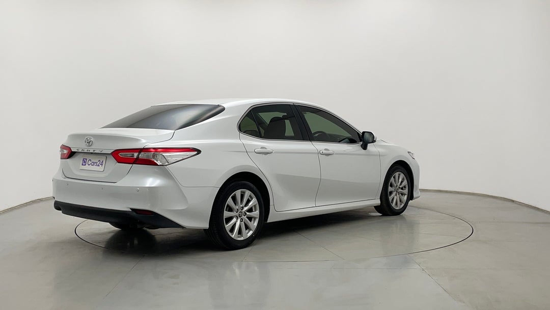 Right Back Diagonal (45- Degree) View