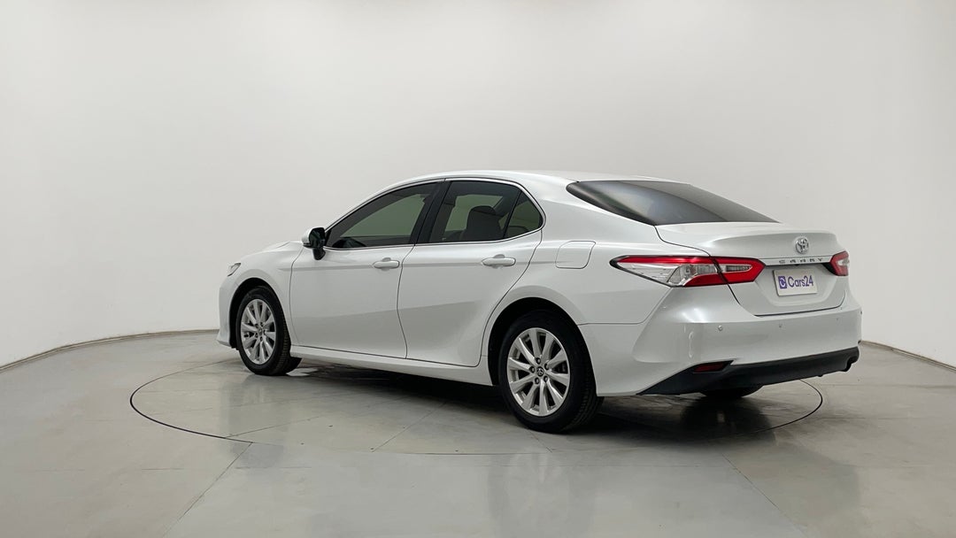 Left Back Diagonal (45- Degree) View