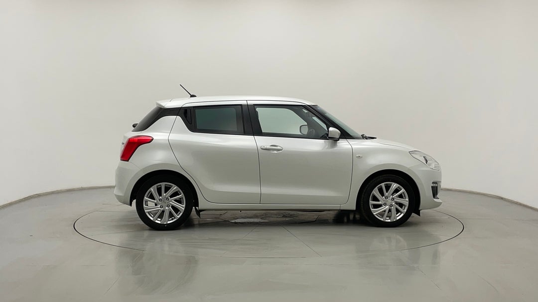 2023 Suzuki Swift Gl Plus, Automatic, 26677 km, Right Side View