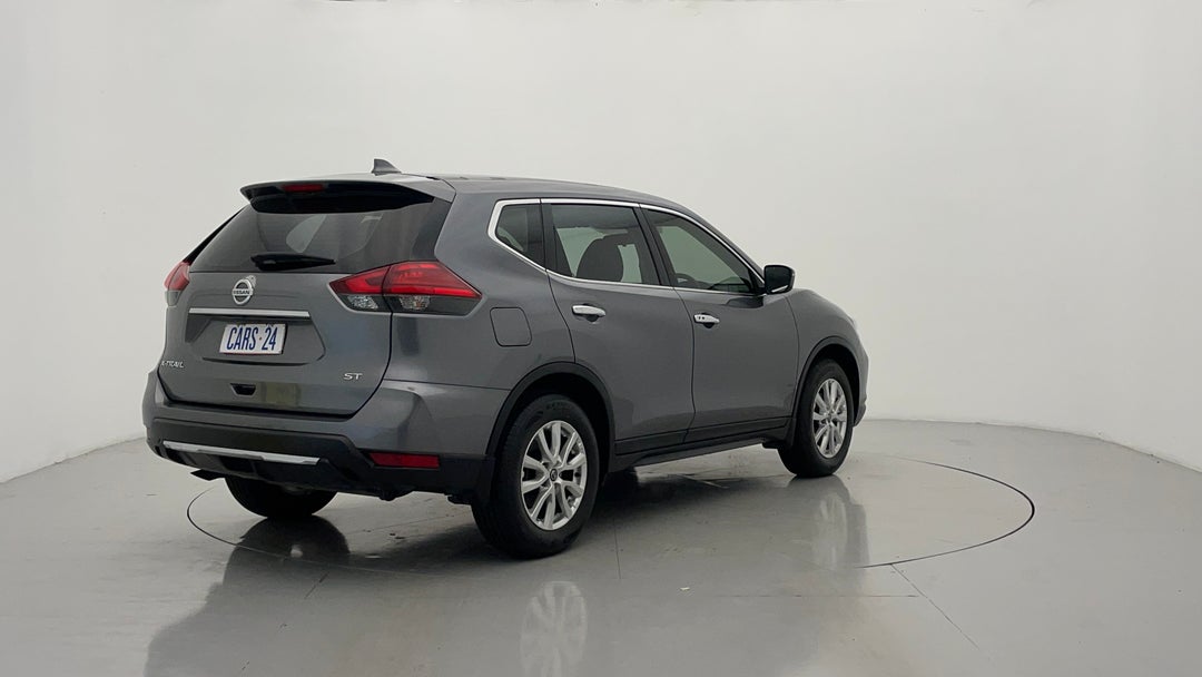 Right Back Diagonal (45- Degree) View