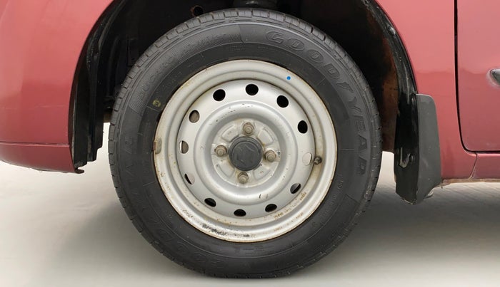 2011 Maruti Wagon R 1.0 LXI, Petrol, Manual, 66,805 km, Left Front Wheel