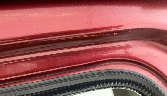 2011 Maruti Wagon R 1.0 LXI, Petrol, Manual, 66,805 km, Left B pillar - Minor scratches