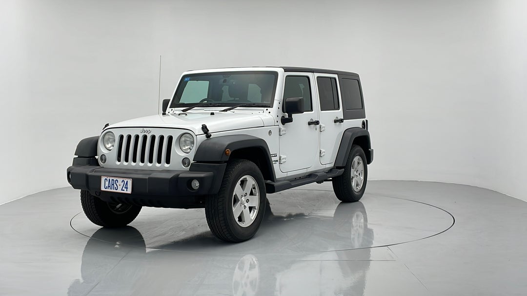 Left Front Diagonal (45- Degree) View