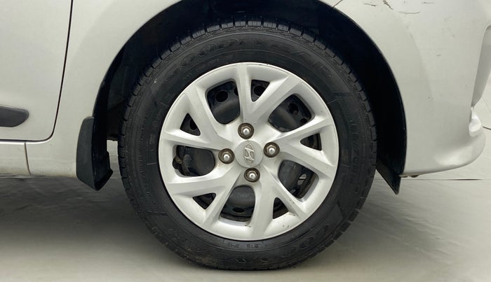 2018 Hyundai Grand i10 MAGNA 1.2 VTVT, Petrol, Manual, 22,972 km, Right Front Wheel