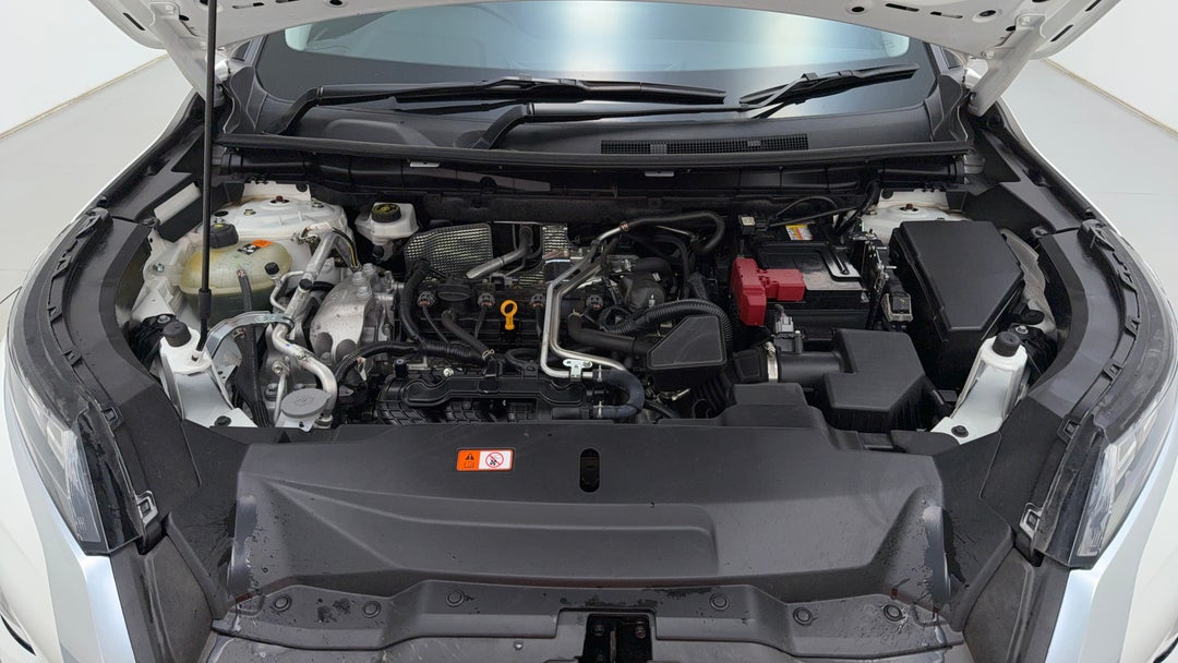 Open Bonnet (Engine)