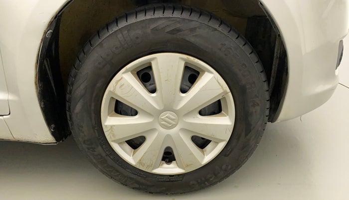 2010 Maruti Swift Dzire VXI, Petrol, Manual, 62,906 km, Right Front Wheel