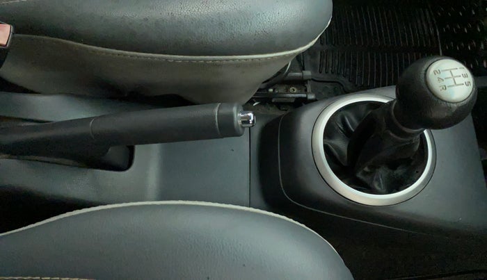 2010 Maruti Swift Dzire VXI, Petrol, Manual, 62,906 km, Gear Lever