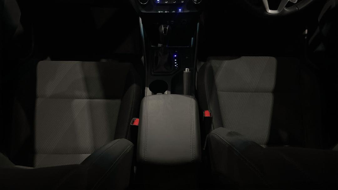 2020 Hyundai Tucson Active (2WD), Automatic, 31406 km, Center Console