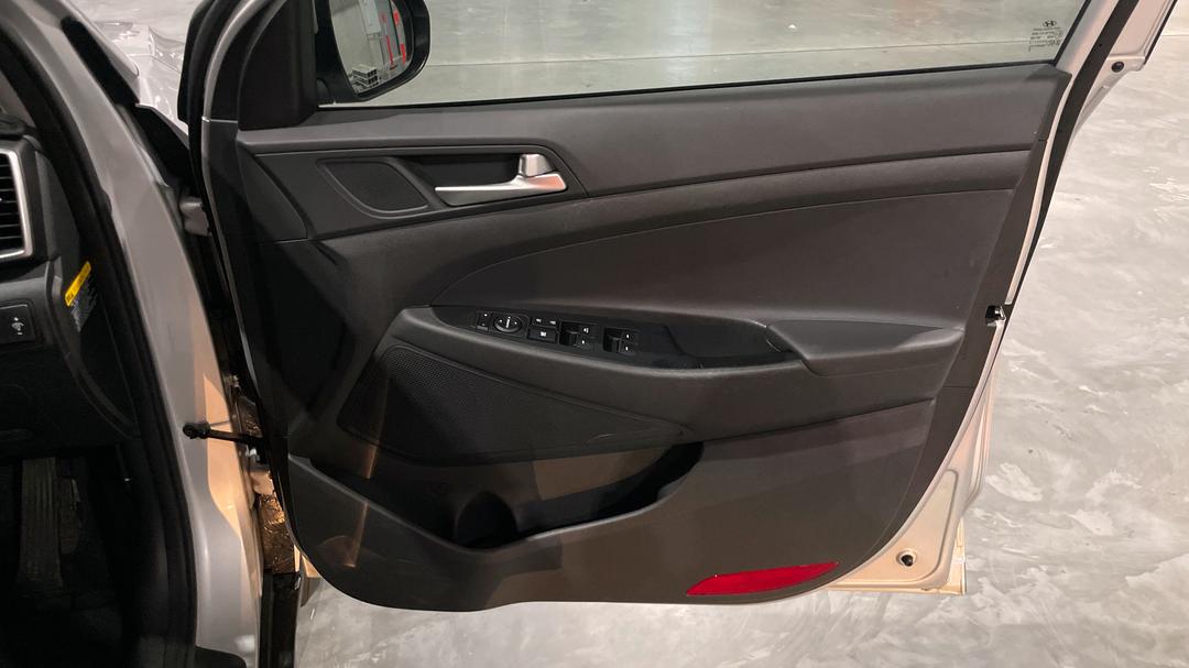 2020 Hyundai Tucson Active (2WD), Automatic, 31406 km, Speaker View