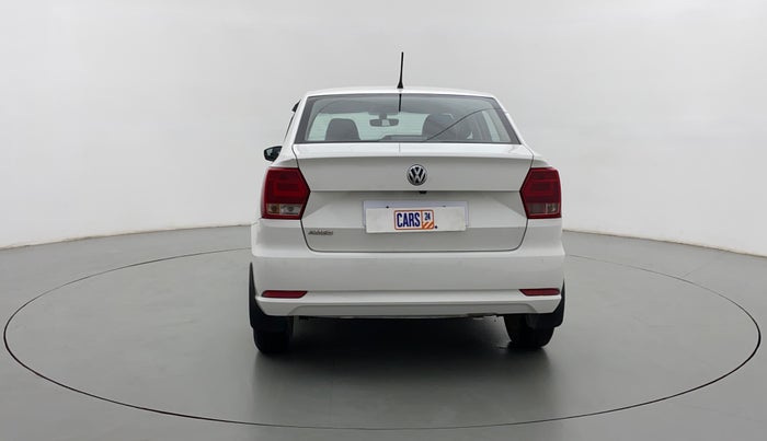2017 Volkswagen Ameo HIGHLINE1.2L, Petrol, Manual, 23,835 km, Back/Rear