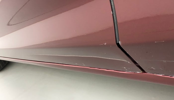 2015 Honda Jazz 1.2L I-VTEC V AT, Petrol, Automatic, 74,342 km, Front passenger door - Slightly dented